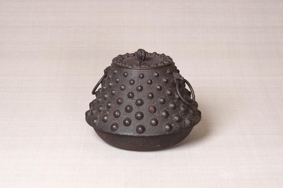 《霰釜》18世紀 日本民藝館蔵