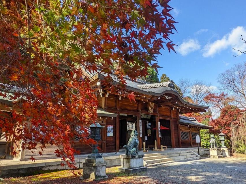 大石神社の紅葉（イメージ）