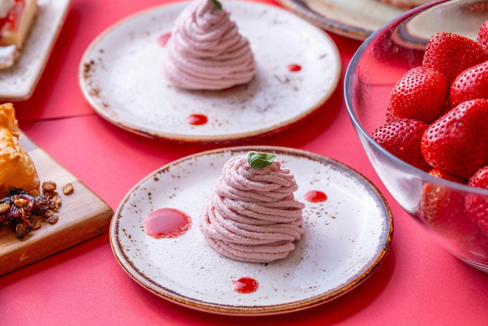 ライブステーションで仕上げるストロベリーモンブラン