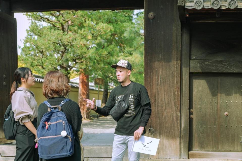 山科旅感ガイド（東泰範）