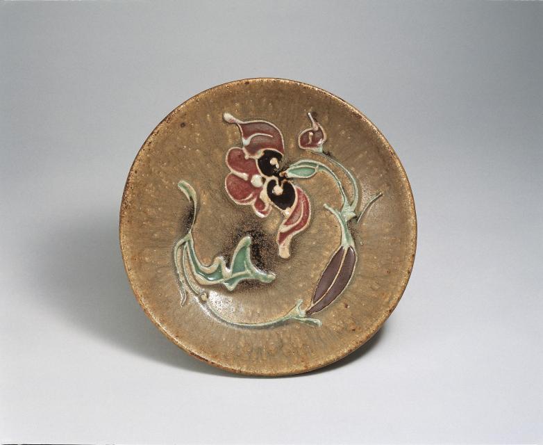 河井寬次郎《筒描花文鉢》　1953年頃　アサヒグループ大山崎山荘美術館蔵