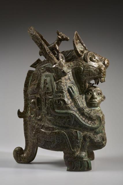 虎卣 殷後期・前１１世紀 