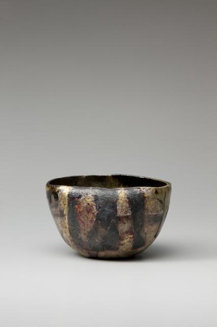 十五代 直入 (1949 ~ ) 焼貫黒樂茶碗 銘 砕動風鬼 1990年制作