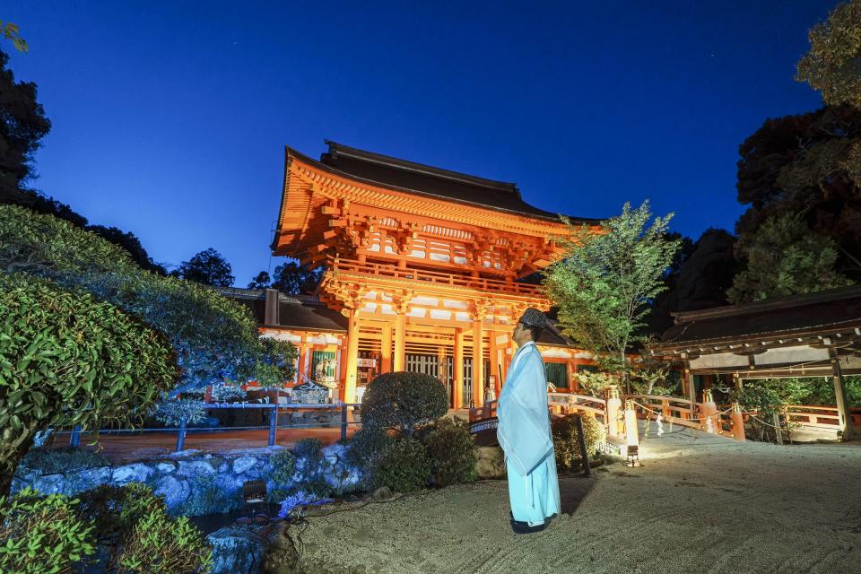 第51回京の夏の旅 【夜間ライトアップ】上賀茂神社 神職がご案内する特別参拝ツアー《WEB予約優先制》