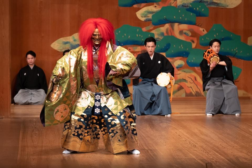 後シテの鵺の亡霊