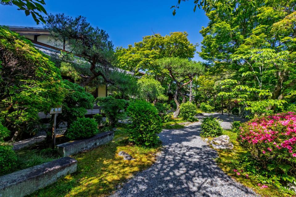 表庭園（關鳩楼前）