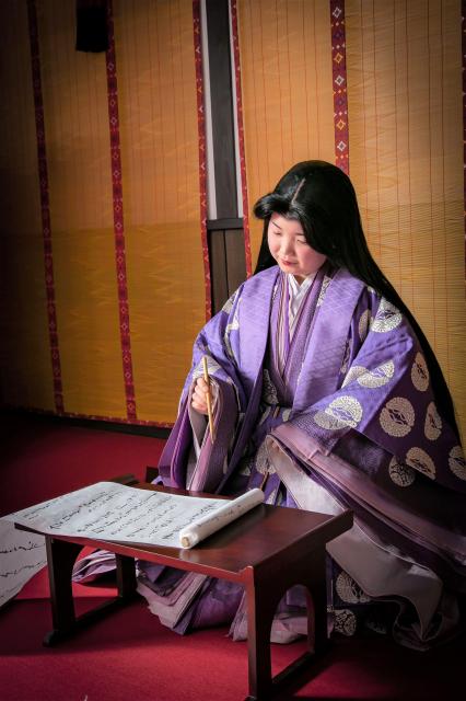 十二単や平安時代の衣装を体験してみよう 雅ゆき 京都市公式 京都観光navi