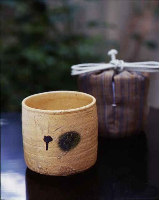 北大路魯山人「黄瀬戸茶碗」1950年　何必館・京都現代美術館蔵