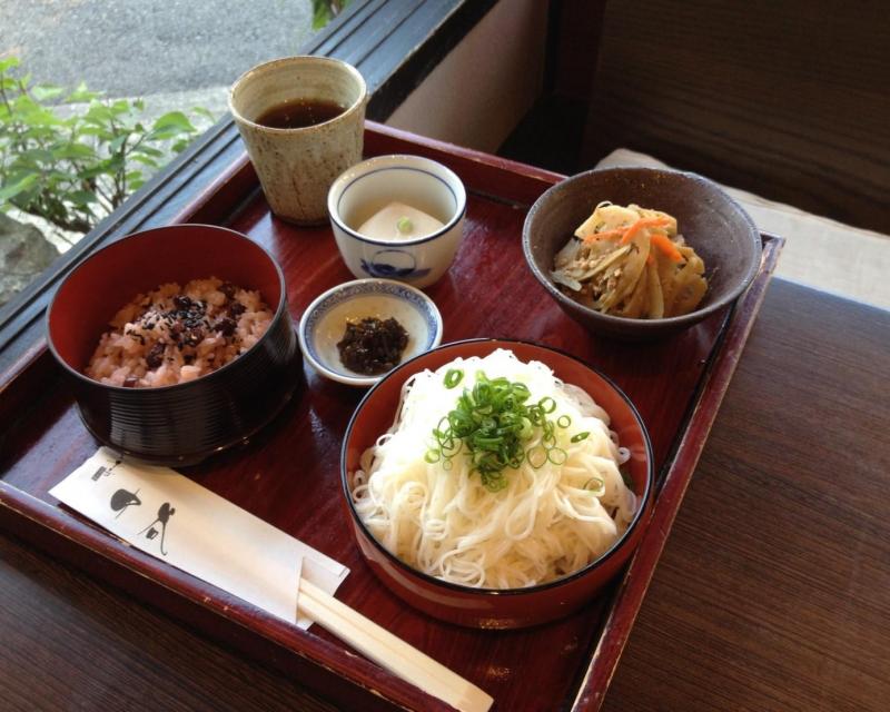 京都在住のぐるなびスタッフがおすすめするさっぱり麺朝食