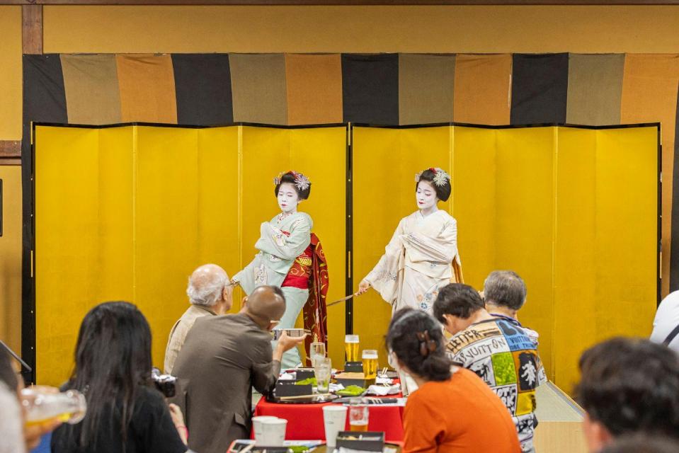 今夏も開催！先斗町歌舞練場ビアホール～花街の夏の特別なひと時～